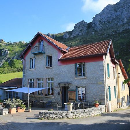 Gite D'Etape De Roquefixade Buitenkant foto